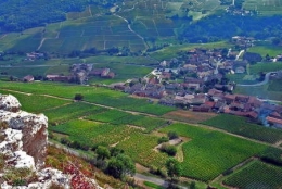 Solutré village1.jpg