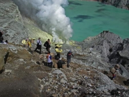 Kawah-Ijen-réjane_41.jpg