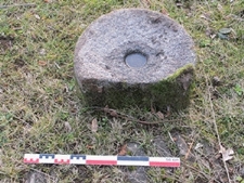 meule-granite-de-la-Serre-225.jpg