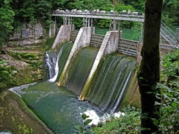 Barrage hydroélectrique de la source de la Loue_130.jpg