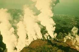 Guadeloupe_Soufrière1976_050-1.jpg