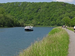 navigation sur le Doubs2.jpg