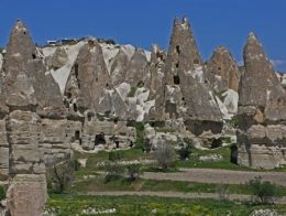 8_Cappadoce_troglodytes.jpg