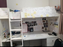 Une autre chambre à l'internat 1