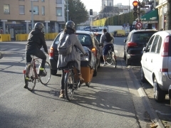 9 créer des circulations et stationnements sécurisés pour les vélos.JPG