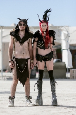 burning-man-2015-amazing-best-costumes-warrior-woman-outfit-erikan-rogers-683x1024.jpg