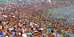 3429984_3_a25d_une-plage-en-chine_d226b5ab576d918c3e623a6d01bbe710.jpg