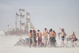 whiteout-adventurers-ship-at-Burning-Man-2015-Carnival-of-Mirrors.jpg