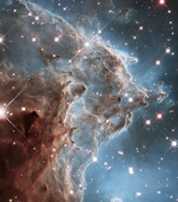 la-nebuleuse-de-la-tete-de-singe-situee-dans-la-constellation-d-orion_68052_w620.jpg