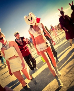 105-cliches-exceptionnels-du-burning-man-festival-le-rassemblement-surrealiste-dartistes-du-monde-entier15.jpg