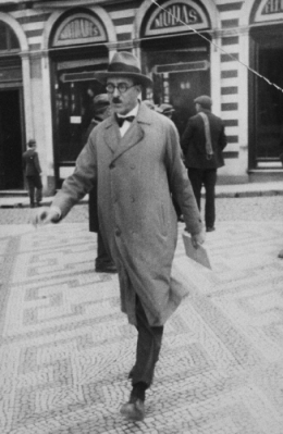 Pessoa 3.jpg