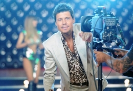 Tinelli animateur TV argentine.jpg