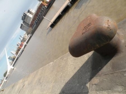 Puerto Madero bite d'amarrage.JPG