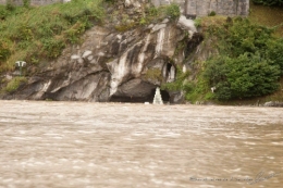 grotte de lourdes.jpg