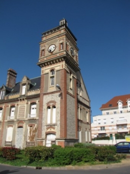 110928 Passé estuaire (usine beffroi).jpg