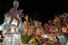 carnavalsantiago.jpg