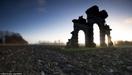 Ruins The remains of the Chateau de Soupir after the village in northern France was cleared by elite British unit the Brigade of Guards on the 14th September 1914.jpg