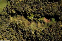 Original site of the village of Butte de Vaquois which was destroyed between Feb 1915 and Feb 1918. American forces captured the hill on Sept 26 1918.jpg