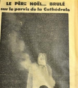 Père Noël brûlé.jpg