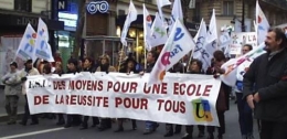 manif71202.JPG