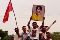 aung-san-suu-kyi.jpg