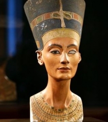 nefertiti.jpg