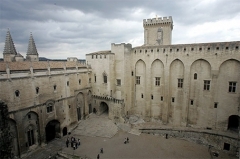 avignon.jpg