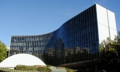 place colonel fabien.jpg