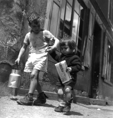 Humanité Doisneau.jpg