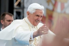 pope-benedict-xvi-youth-nyc-320x211.jpeg