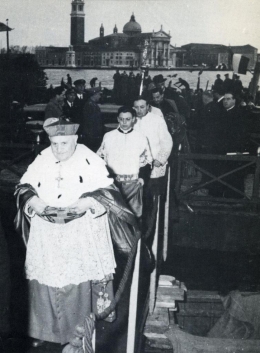 Cardinal Roncalli, cappa magna, Jean XXIII