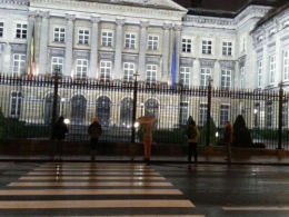 Veilleurs debout, Bruxelles, Sénat, euthanasie, mineurs, déments, euthanasiestop, Christine Defraigne, Philippe Mahoux