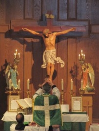 Messe, usus antiquior, prêtre diocésain