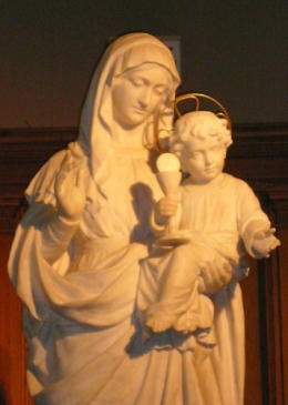 mois de mai, mois de marie, dévotion à la Sainte Vierge, piété mariale