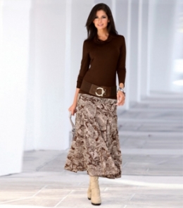 mujer vestida honestamente.jpg