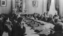 conference Versailles.jpg