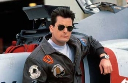 hot shots airplane.jpg