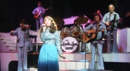 michael,apted,tommy,lee,jones,loretta,lynn