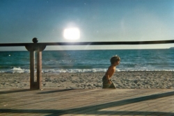 Enfant sur la plage