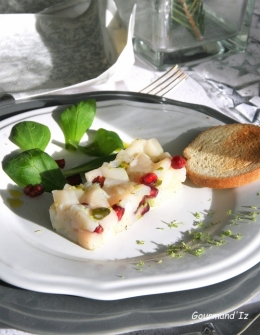 tartare, st jacques, pistache, grenade, huile de pistache, poivre de madagascar
