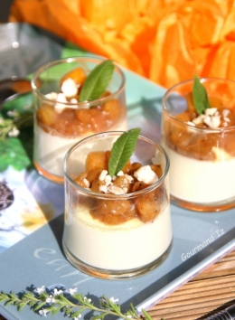 pannacotta, verveine, pêches