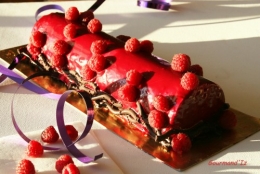 buche chocolat framboises