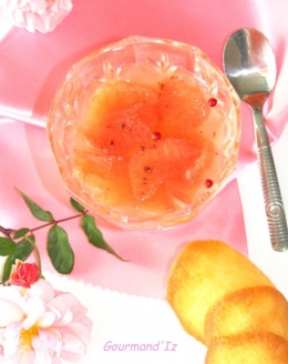 octobre rose,recette rose cancer du sein,salade de fruits,salade de pamplemousse,eau de rose