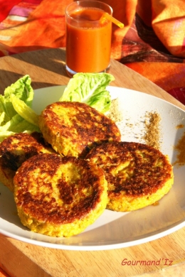 galettes de quinoa, recette de galette végétarienne, lentilles corail, carottes, courgettes, cumin, épices, gingembre, curcama
