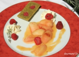 pêches roties, thym, chantilly, verveine, financier pistache