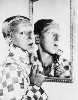 9 claude cahun 1928.jpg