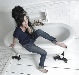 Amy_Winehouse_2.jpg