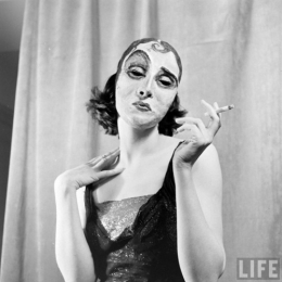 nina_leen_margaret_severn_mask.jpg
