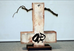 antoni_tapies_sculpture_reference.jpg