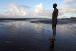 4208378-antony-gormley-s-another-place-at-crosby-beach.jpg